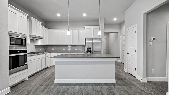 2516 Goldfinch Dr, Denton, TX 76205 - photo 3