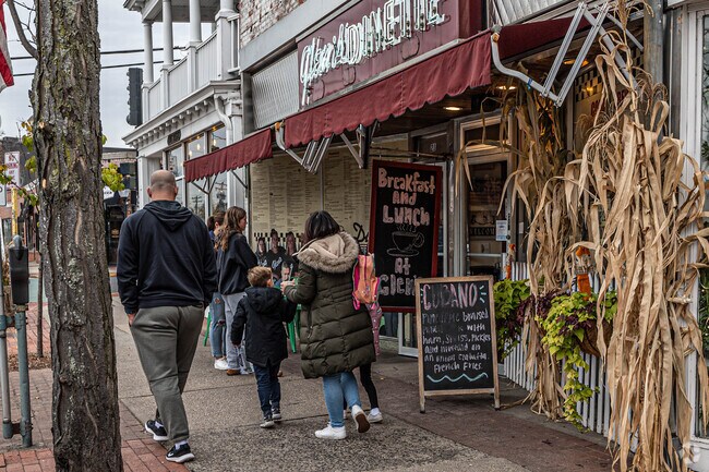 Glen's Dinette in Babylon is one of the most well known breakfast spots.