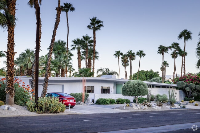 Mid-century modern homes have a rich history in Midtown Palm Springs.