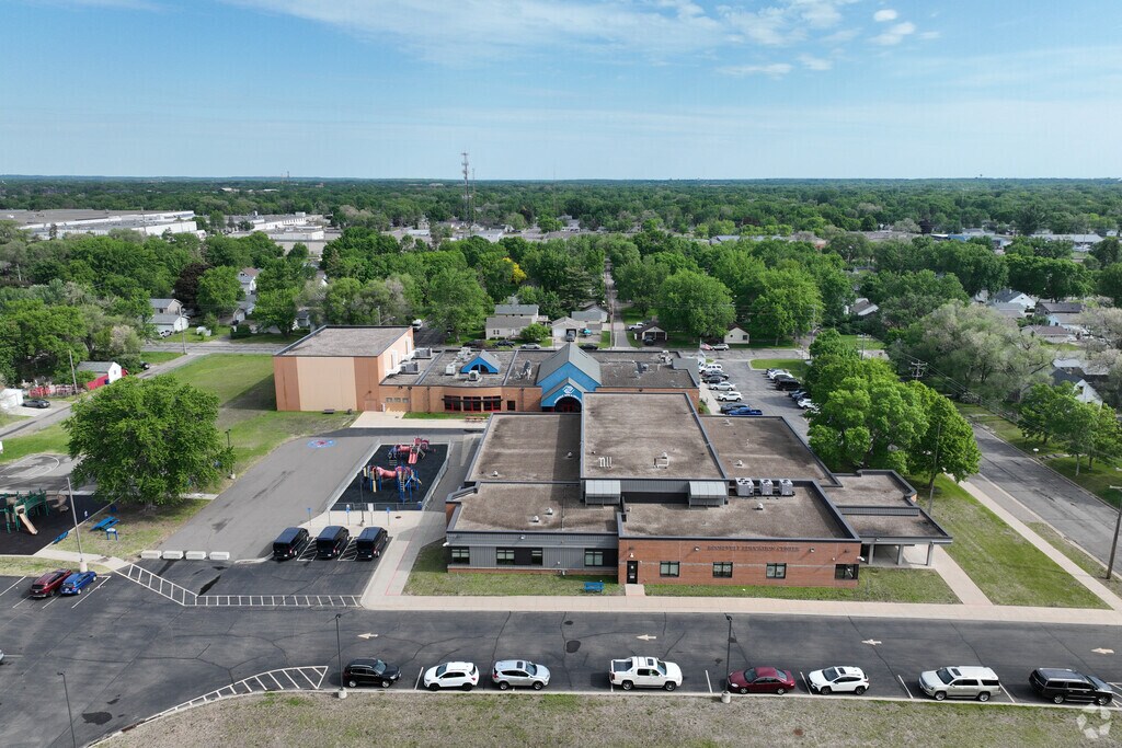 Welcome to Roosevelt Education Center.