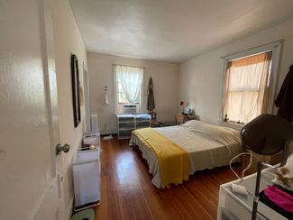 319 Friendship St Unit 1, Providence, RI 02903