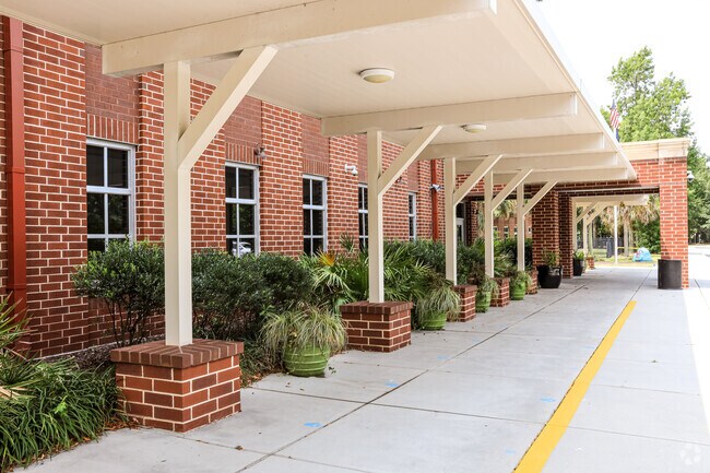 Planted entry way into Mamie Whitesides Elementary School in Mount Pleasant, S.C.