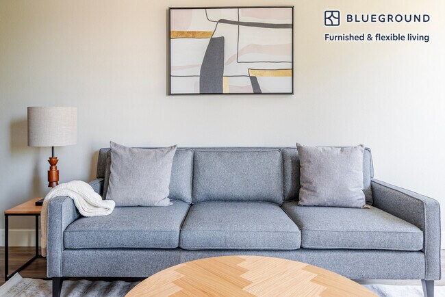 545 San Antonio Rd unit FL3-ID1928, Mountain View, CA 94040 - photo 2