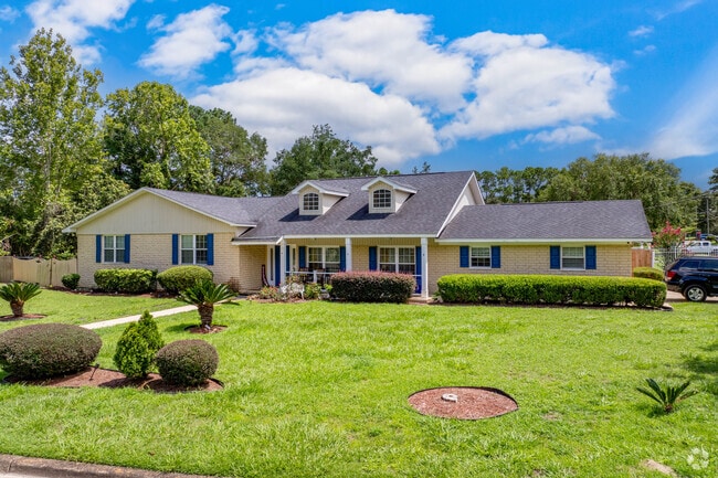 Homeowners in South Tallahassee can count on lots of sunshine for their landscaping to thrive.