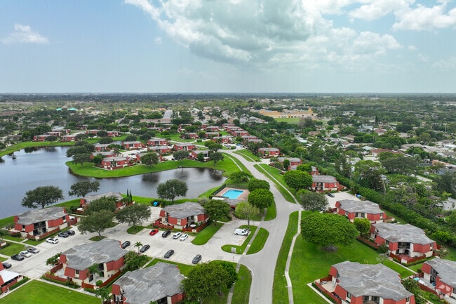 Berkshire is a quiet, family-friendly neighborhood known for its well-maintained homes, lush greenery, and strong sense of community.