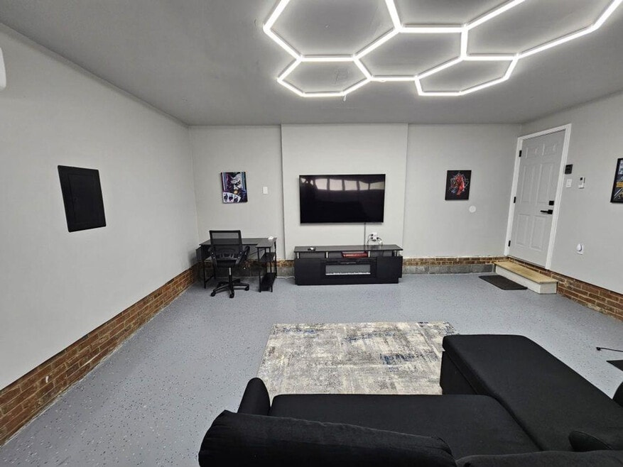 7335 Quail Ridge Dr unit ID1266300P, Charlotte, NC 28226 - photo 1