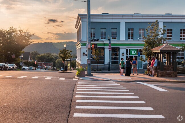 Spend an evening in downtown Wallingford.