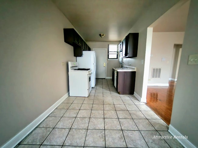 4844 W Adams St unit 3, Chicago, IL 60644 - photo 3