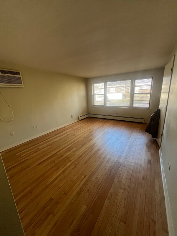 2435 W 123rd St unit 1-West, Blue Island, IL 60406 - photo 3