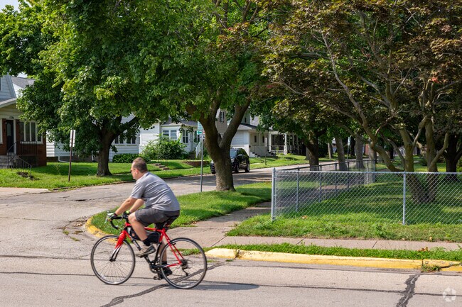 Many College Circle residents get around by bicycle.
