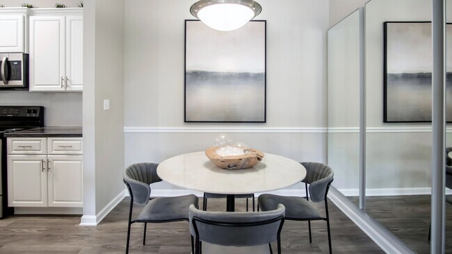 100 South Luxury Apartments, McDonough, GA 30253 - photo 6