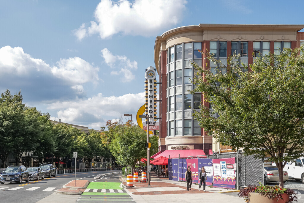 About Downtown Bethesda  Schools, Demographics, Things to Do