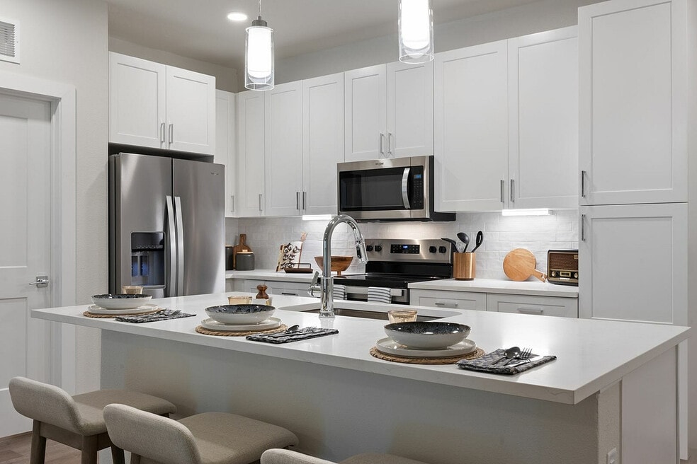 Cordova, New Smyrna Beach, FL 32168 - photo 1