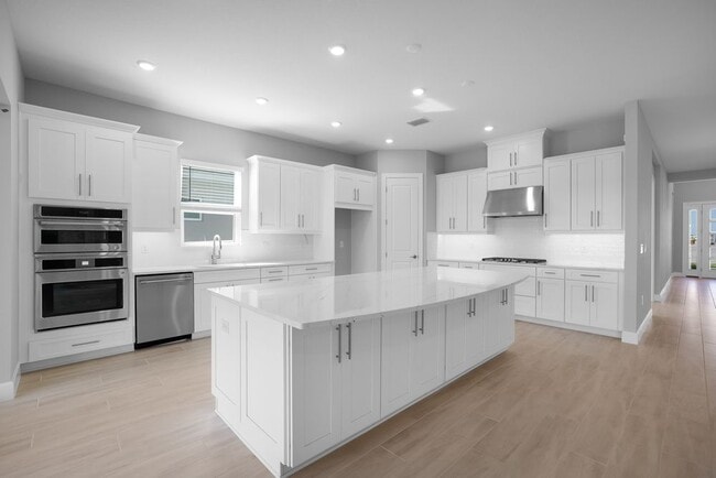 10467 Eclipse St, Sarasota, FL 34241 - photo 3