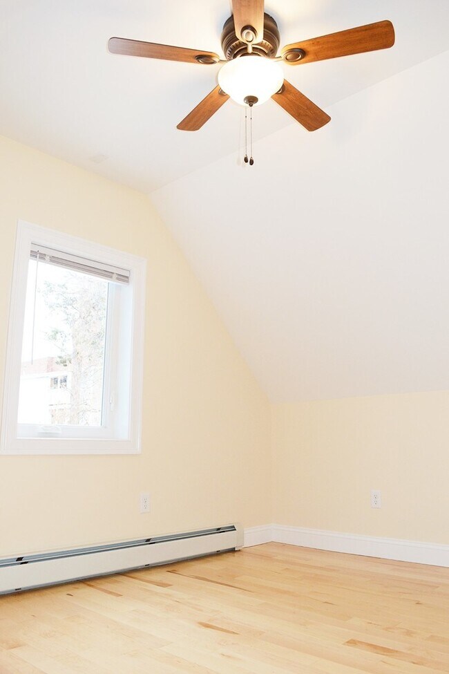 66 Murray St unit 3, Burlington, VT 05401 - photo 6