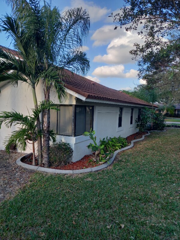 2700 NW 112th Ave, Coral Springs, FL 33065