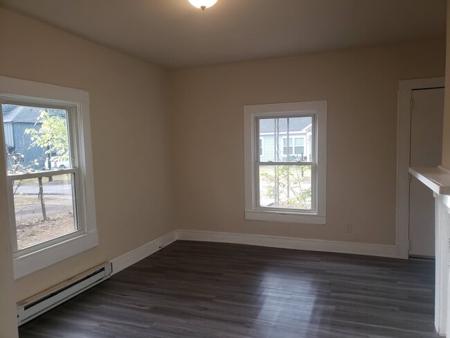 43 Doe St, Greenville, SC 29611 - photo 4