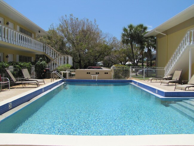 Villas Isabel, Naples, FL 34102 - photo 4