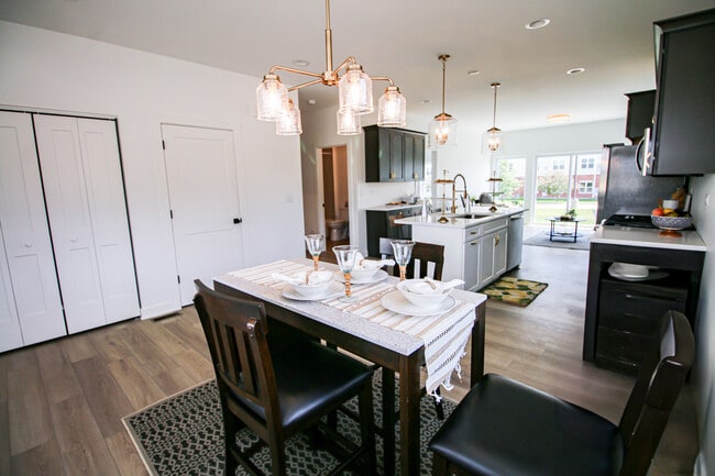 dining room.jpg