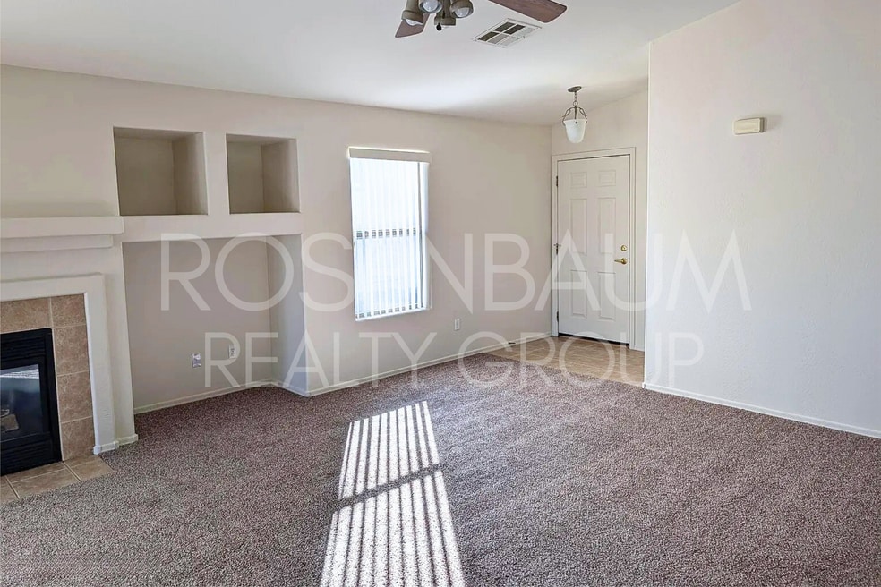 Beautiful 3-bedrooms, 2-baths home in the ...