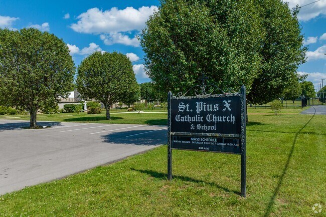 St. Pius X Classical Academy holds weekend Mass in Nashville.