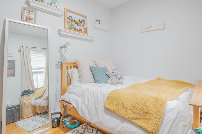 219 Bennington St unit 3, Boston, MA 02128 - photo 4