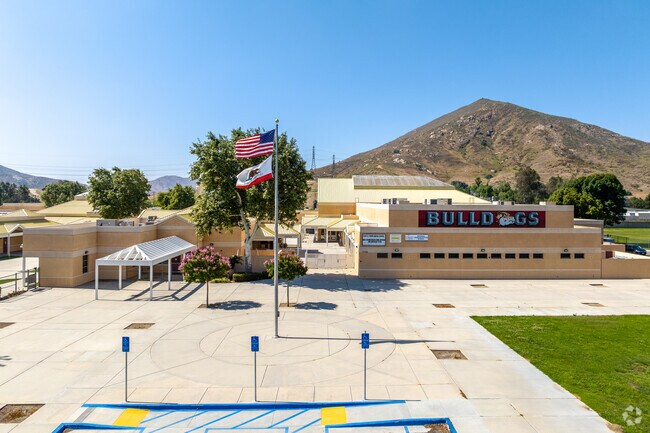 The Ruth Harris Middle School provides students a safe, positive, and nurturing environment.