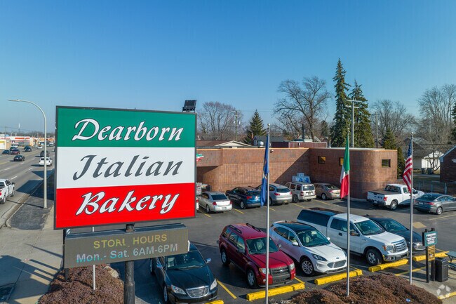 Dearborn Italian Bakery is a favorite in Levagood-Clark, Dearborn Heights, MI.