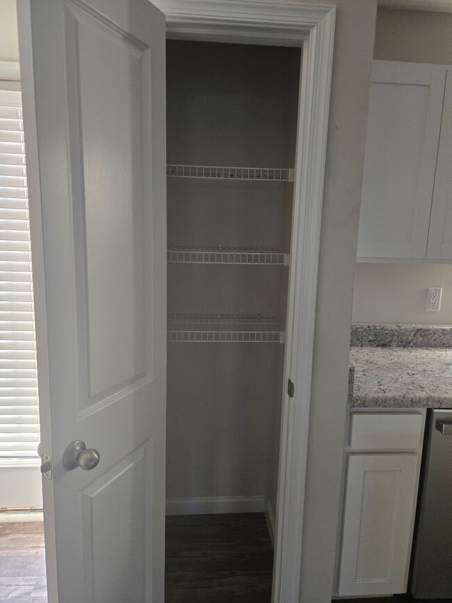 906 Hattie Ln, Lyman, SC 29365 - photo 4