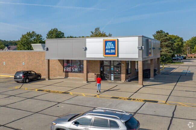 Visit the local Aldi's for your grocery needs in Summit Lake.