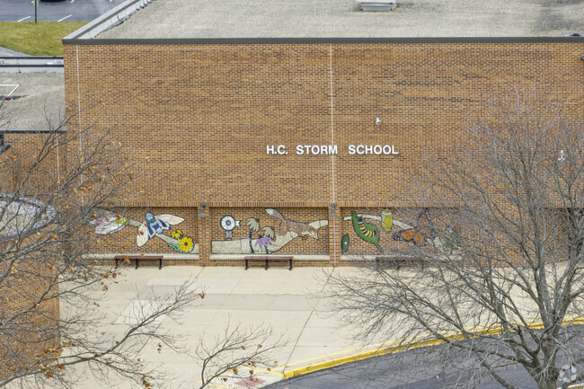 The courses at HC Storm School challenge the students minds.