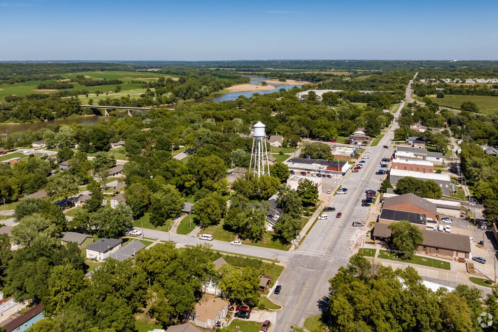 Neighborhoods_DeSoto_V001_082423