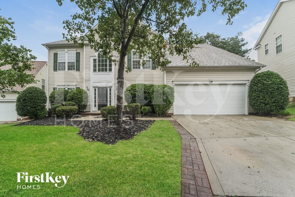 13413 Edgetree Dr, Pineville, NC 28134 - photo 1