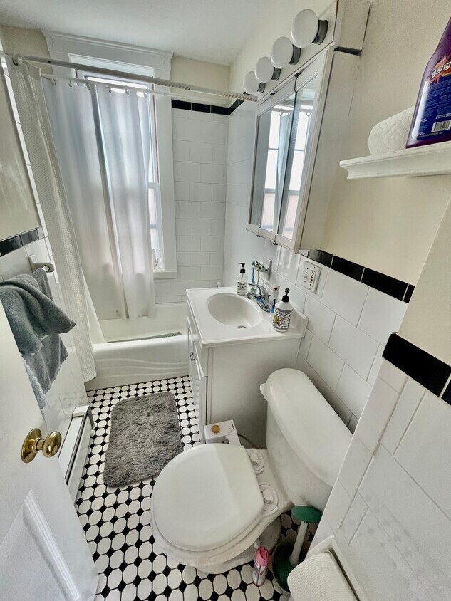 22 Bow St unit Lo-5, Somerville, MA 02143 - photo 3