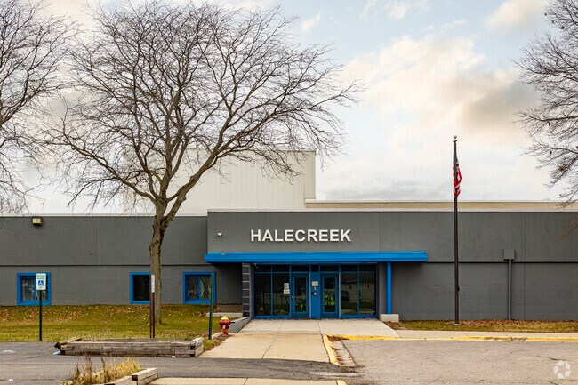 Entrance to Halecreek Elementary School in Romulus.