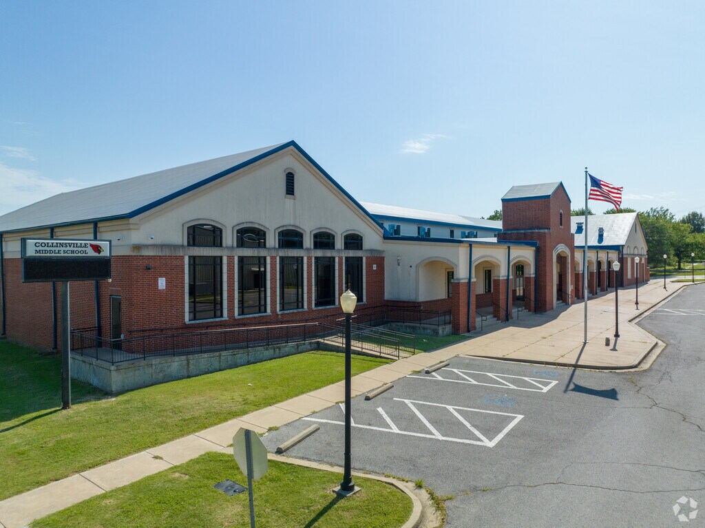 Collinsville Middle School is located in the heart of Collinsville OK.