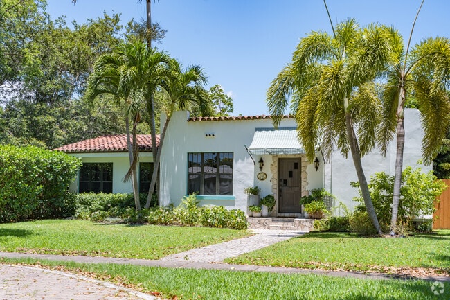 Many Miami Shores homes have Spanish or Mediterranean architectural elemeents.