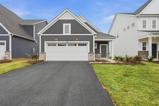 2738 Drycreek Ct, Powell, OH 43065