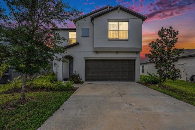 6300 Beverly Hls Dr, Zephyrhills, FL 33541 - photo 2