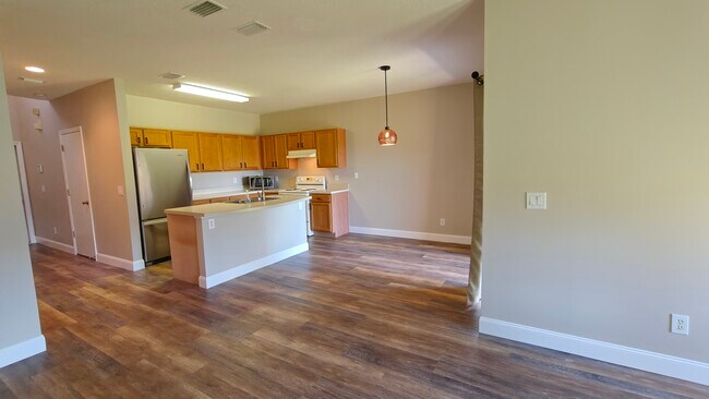 1248 Marquise Ct, Rockledge, FL 32955 - photo 6