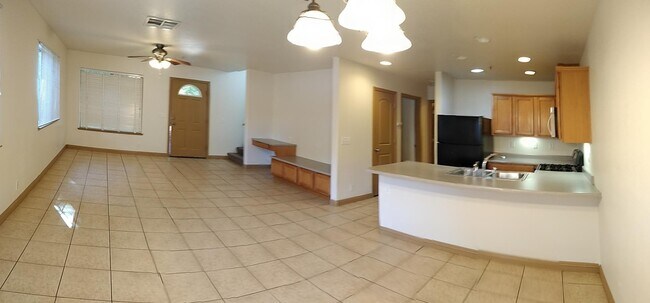 819 H St unit 12 private rm-prv b, Davis, CA 95616 - photo 4