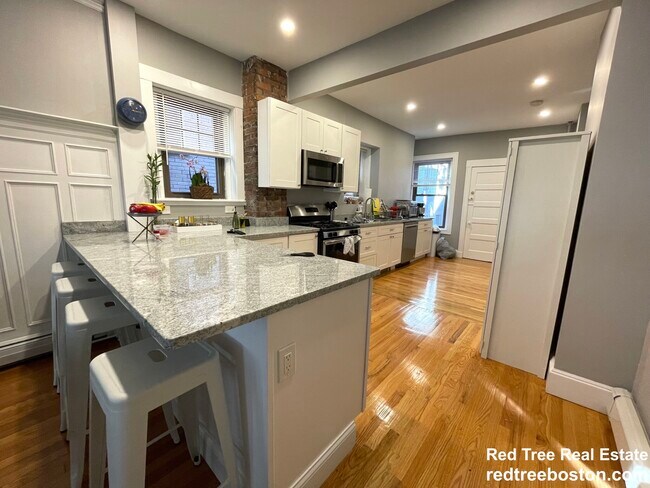 48 Englewood Ave unit 2, Brighton, MA 02135 - photo 7