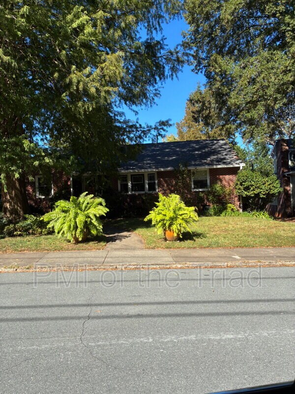 915 Carolina Ave NW Unit D, Winston-Salem, NC 27101