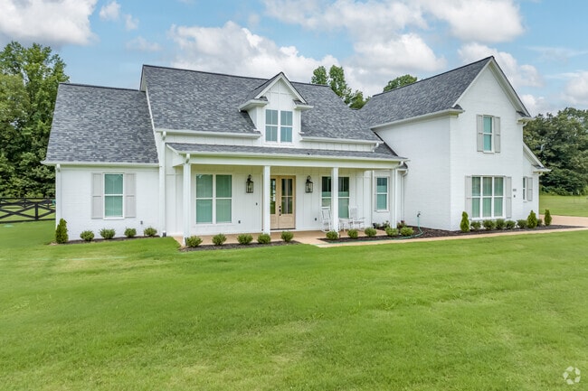 The modern craftsman is a popular choice for new home building.