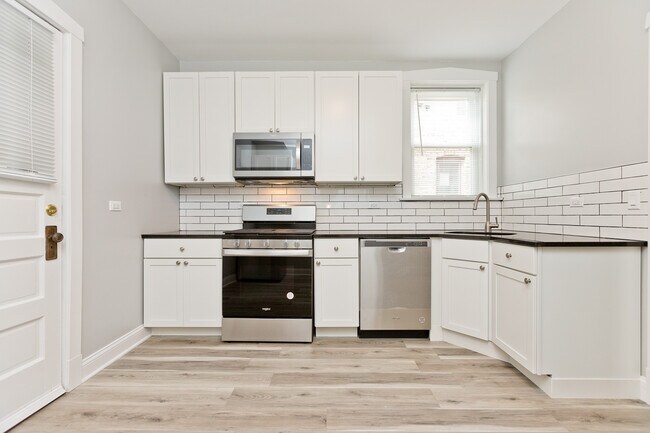5120 N Winchester Ave unit 3, Chicago, IL 60640 - photo 4