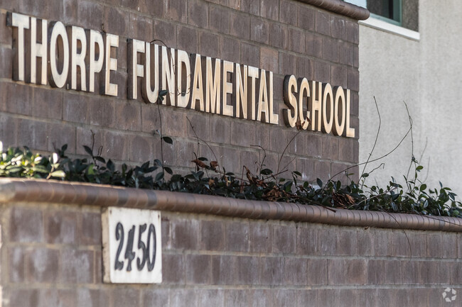 Jim Thorpe Fundamental Elementary School is located off Alton Avenue in the city of Santa Ana.