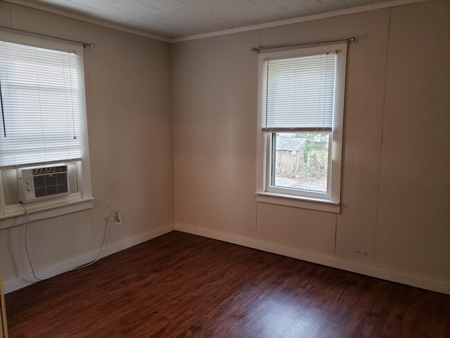 420 W Hickory St unit A, Carbondale, IL 62901 - photo 4