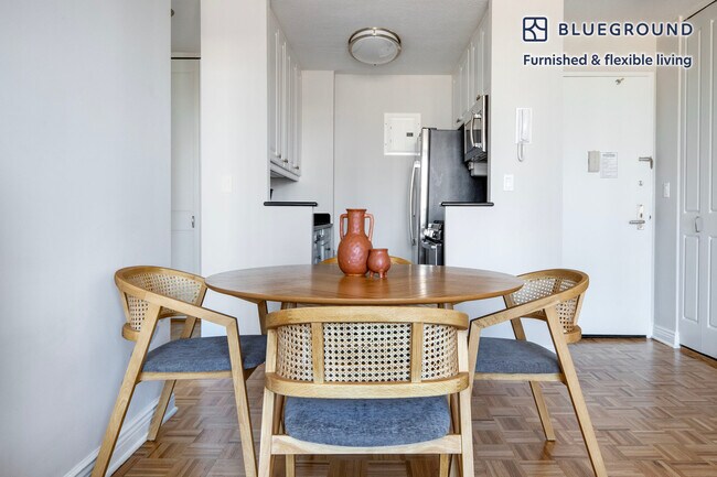 155 E 29th St unit FL30-ID1120, New York, NY 10016 - photo 6