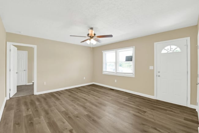 2103 Concord Lake Rd, Kannapolis, NC 28083 - photo 2