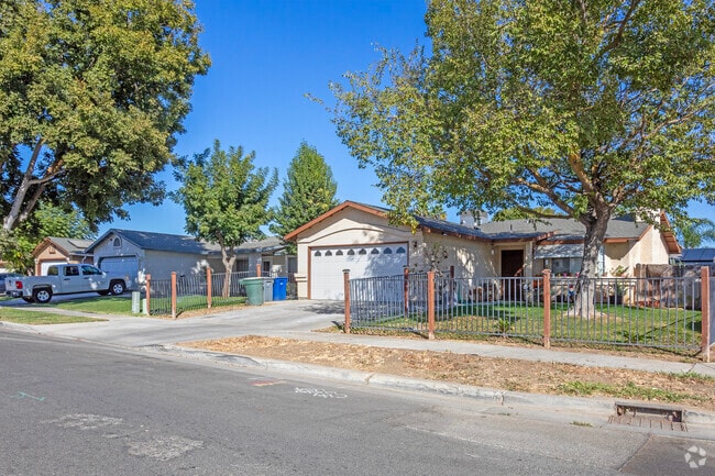 Mature shade trees often line the yards of older Ranch style homes in South Merced.